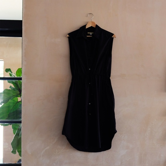 Pip Squeak Hampton's Dress Navy - Picture 3 of 3